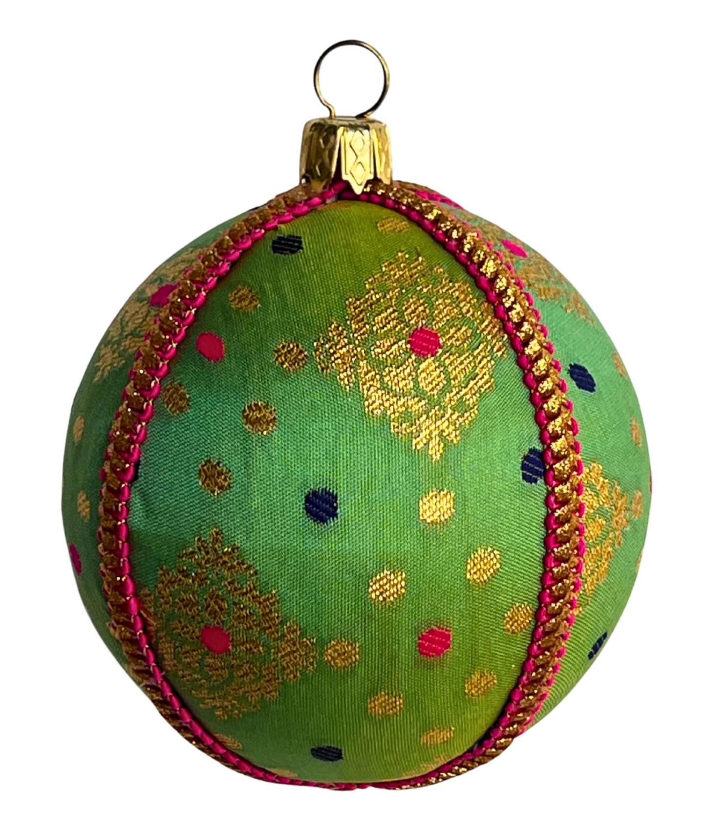 single Jaya bauble cut out