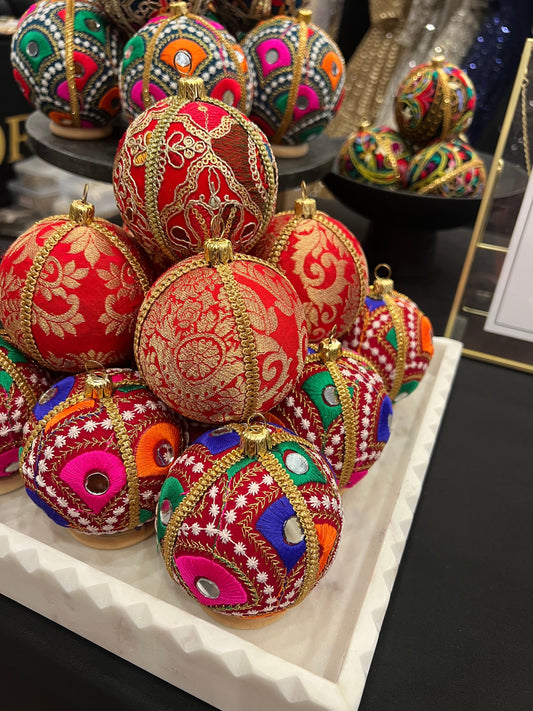 Creative Party Favours and Decor Ideas Using Fabric Baubles