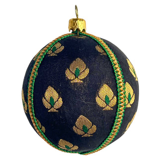 single tamasvi bauble, cut out to see  its beauty